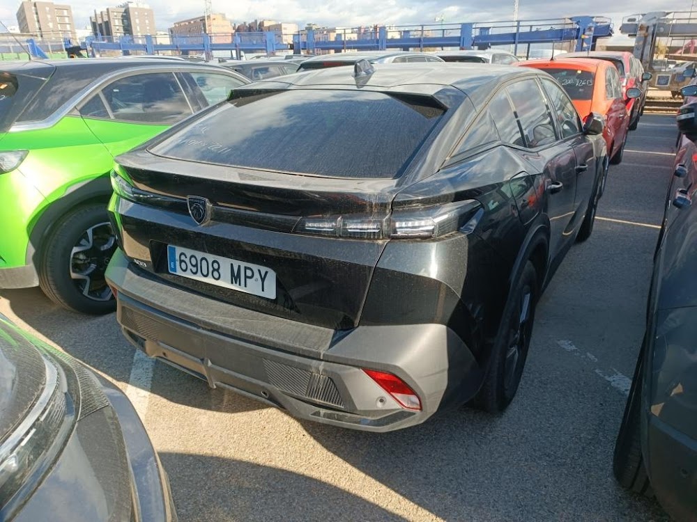 Foto Peugeot 408 12