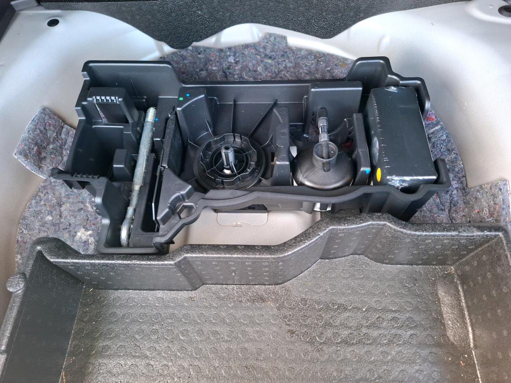 Peugeot 2008 PureTech 130 S&S EAT8 GT Pack 2022
