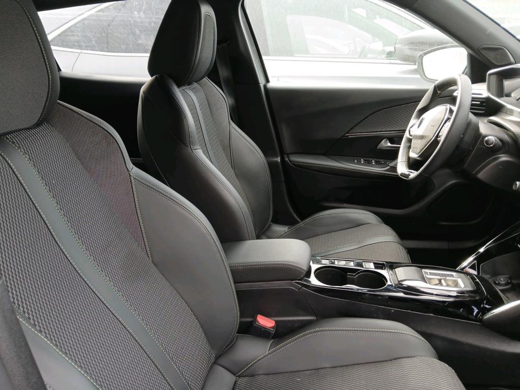 Peugeot 2008 Electrique 54 kWh 156 ch GT 2023