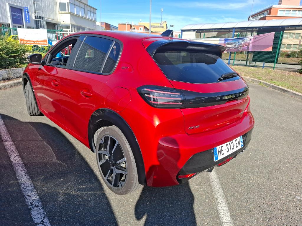 Peugeot 208 Hybrid 145 ch e-DCS6 GT 2025
