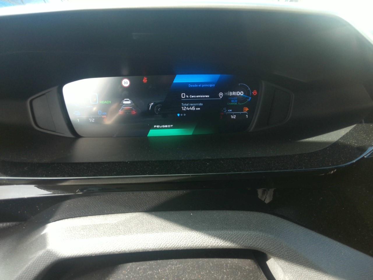 Foto Peugeot 408 12