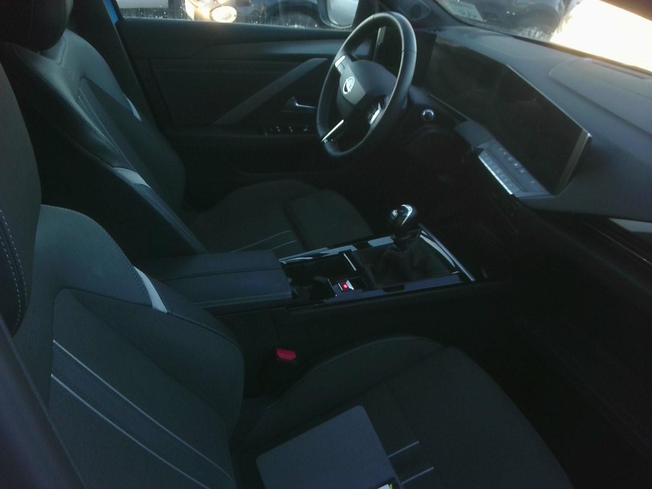 Foto Opel Astra 8