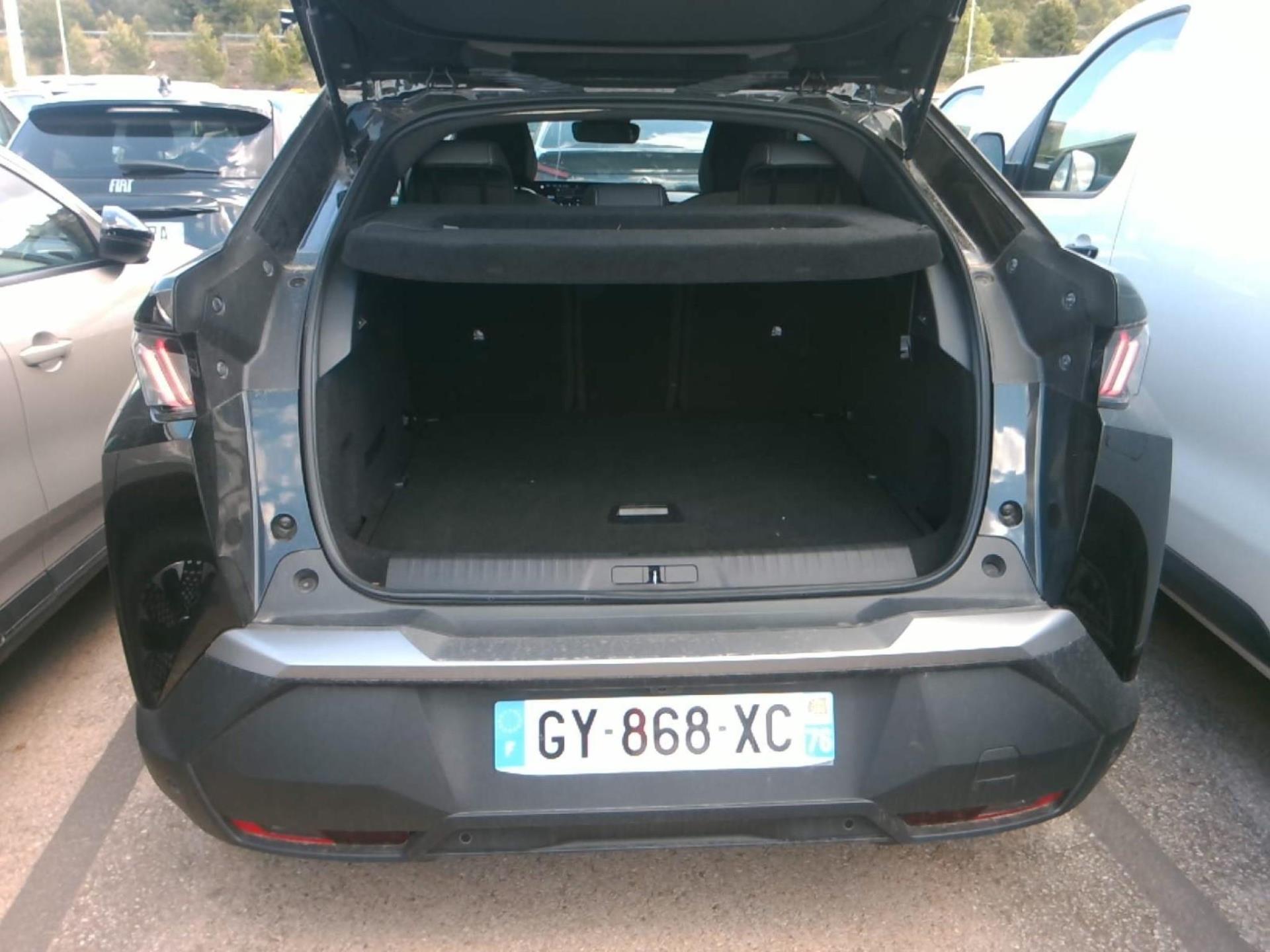 Peugeot 3008 Hybrid 136 e-DCS6 Allure 2024