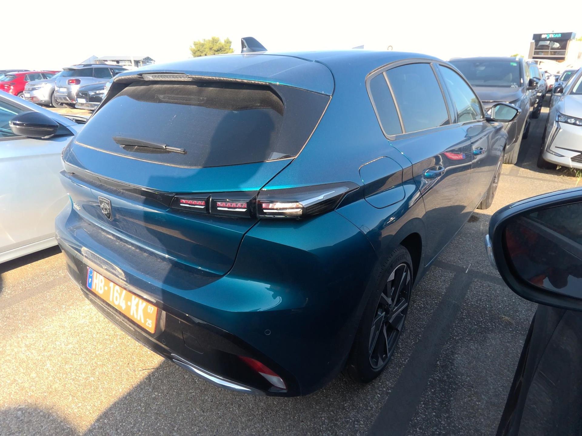 Peugeot 308 Hybrid 136 e-DCS6 Allure 2025