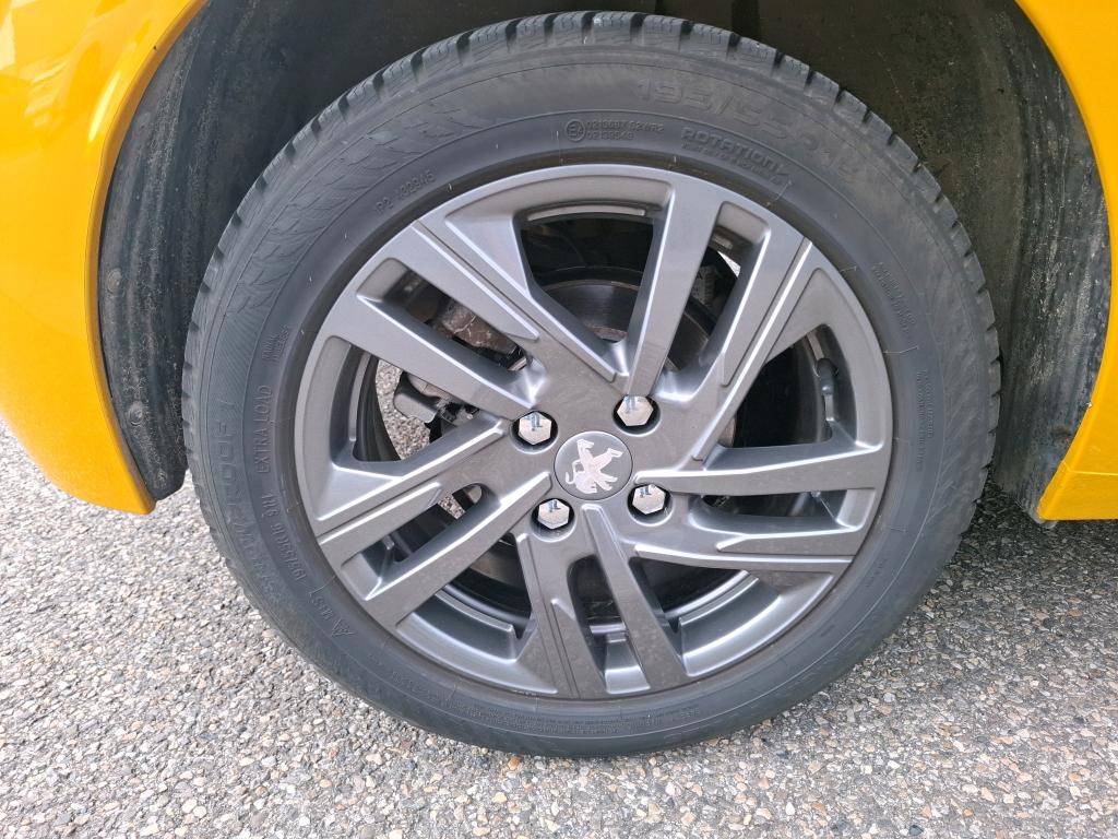 Peugeot 208 PureTech 100 S&S EAT8 Style 2022