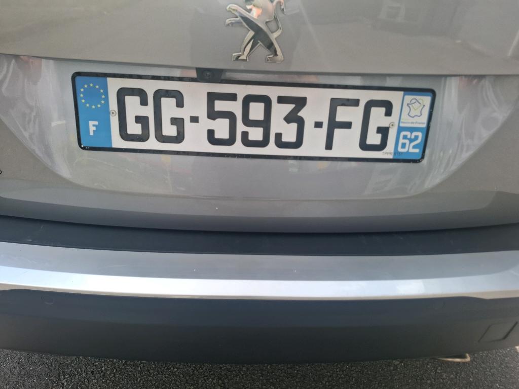 Peugeot 2008 BlueHDi 130 S&S EAT8 GT Pack 2022