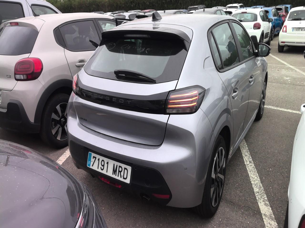 Foto Peugeot 208 9