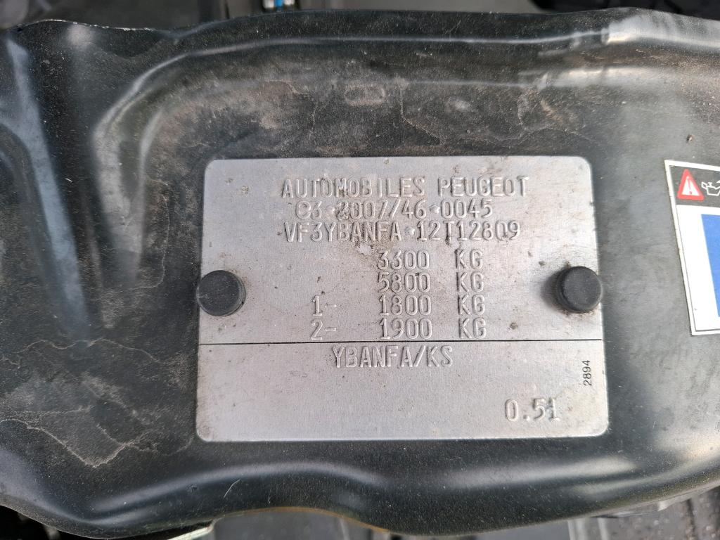 Peugeot BOXER TOLE 333 L1H1 BLUEHDI 120 S&S PREMIUM 2021