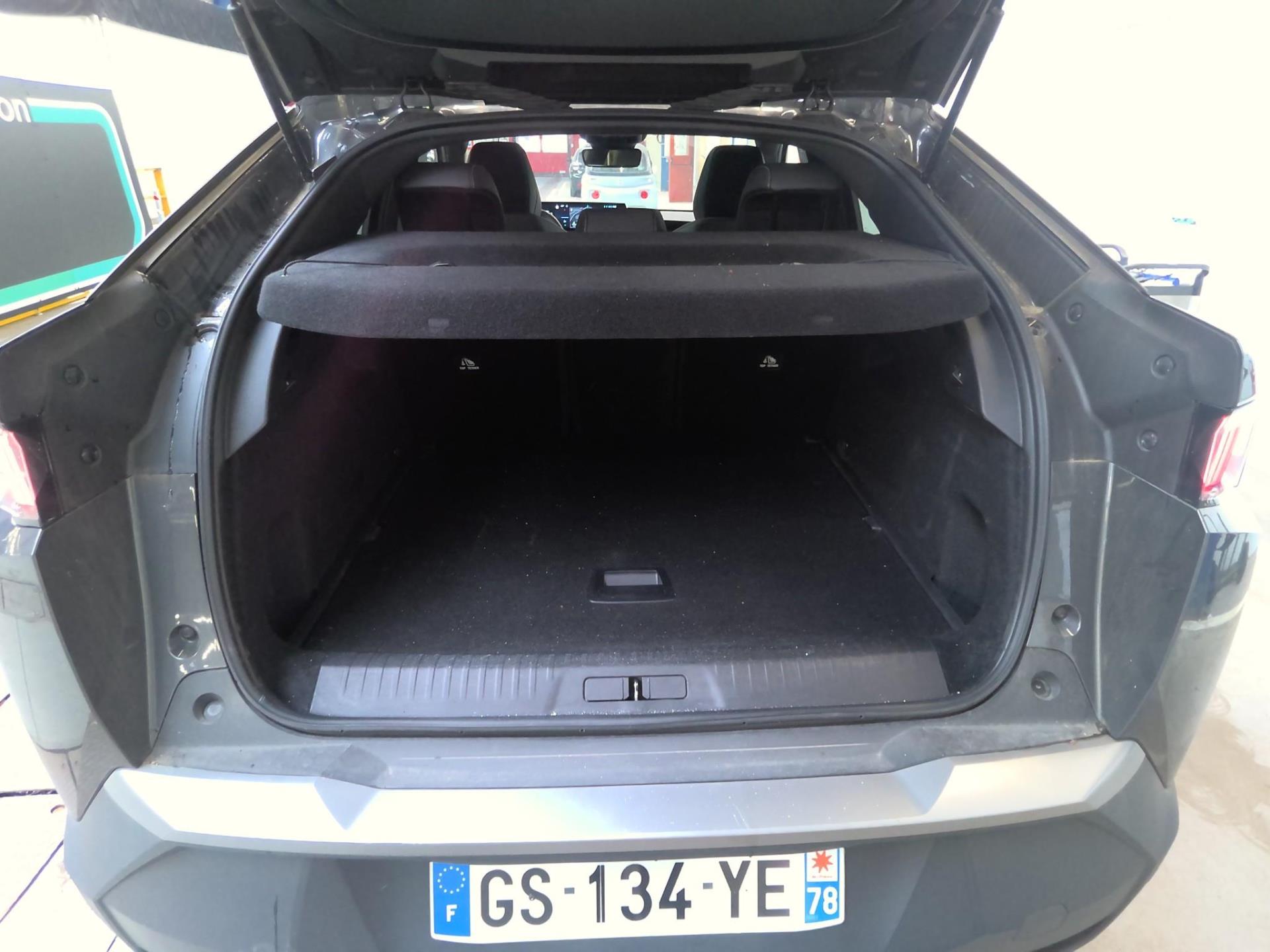 Peugeot 3008 Hybrid 136 e-DCS6 Allure 2023