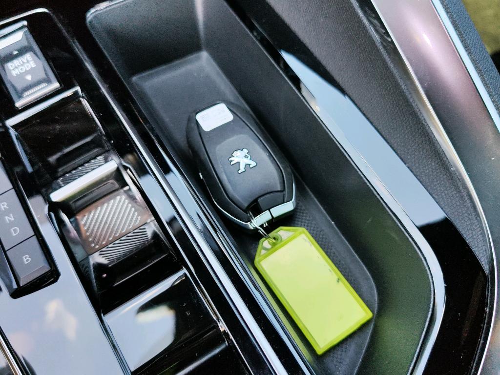 Peugeot 3008 Hybrid 225 e-EAT8 GT 2023