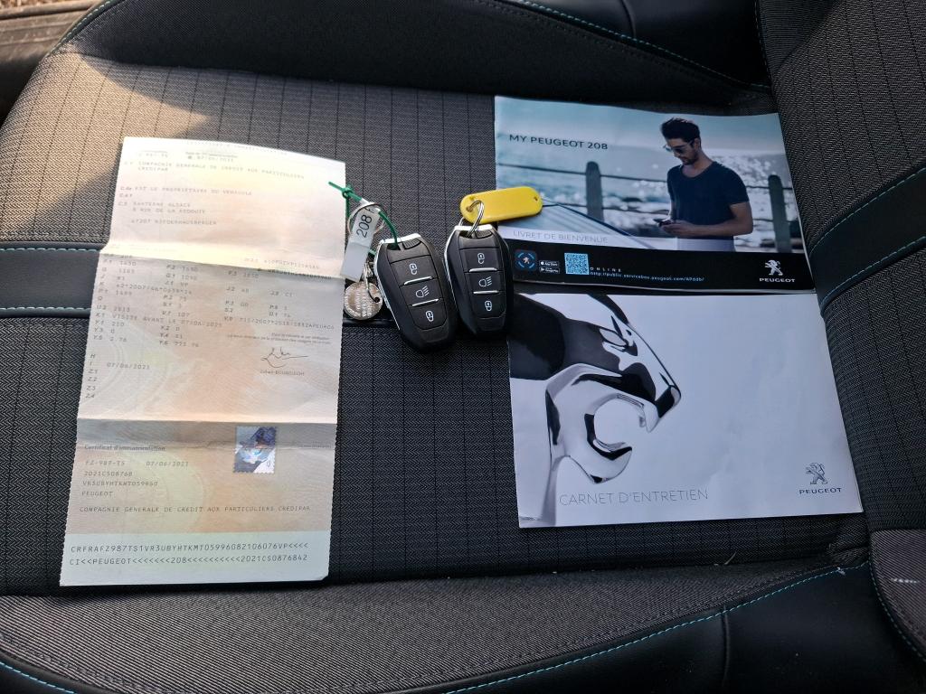 Peugeot 208 BlueHDi 100 S&S BVM6 Allure Business 2021