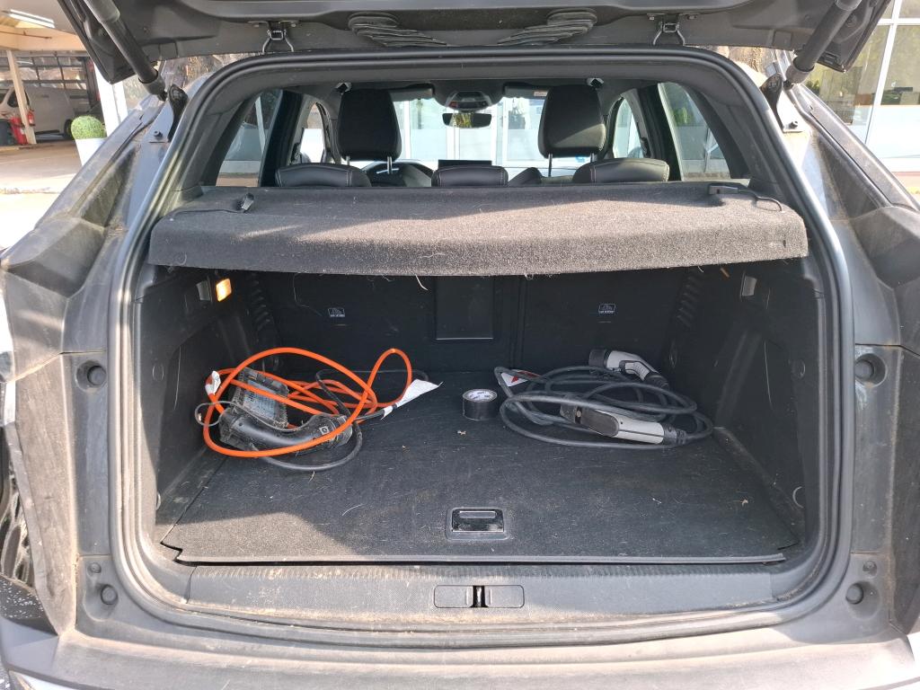 Peugeot 3008 Hybrid 225 e-EAT8 GT 2021