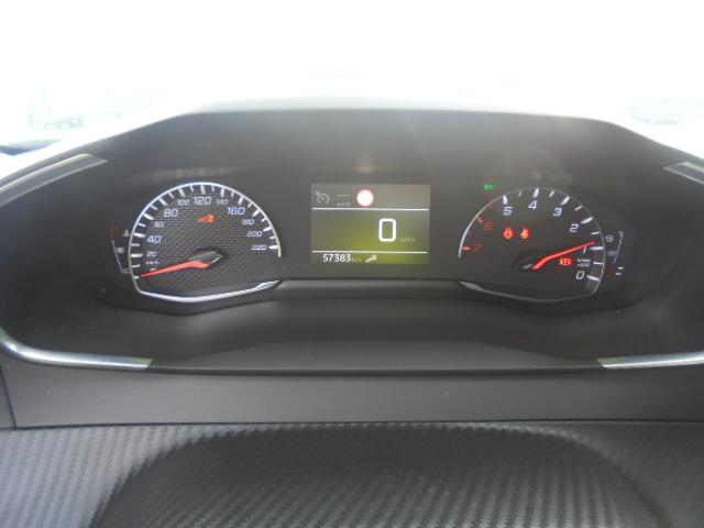 Foto Peugeot 2008 10