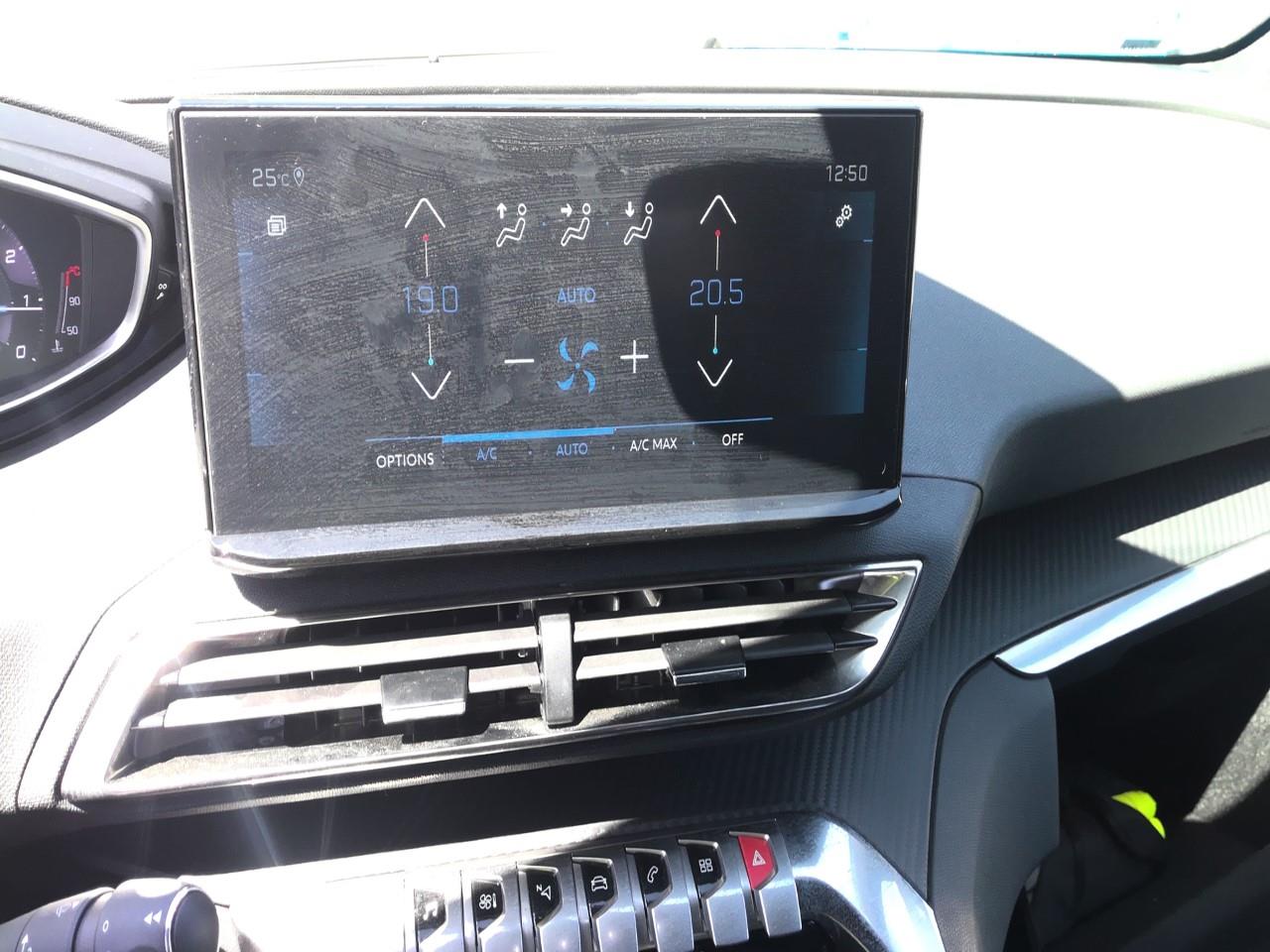 Foto Peugeot 5008 19