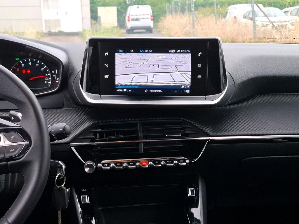 Peugeot 2008 BlueHDi 130 S&S EAT8 Active Business 2021