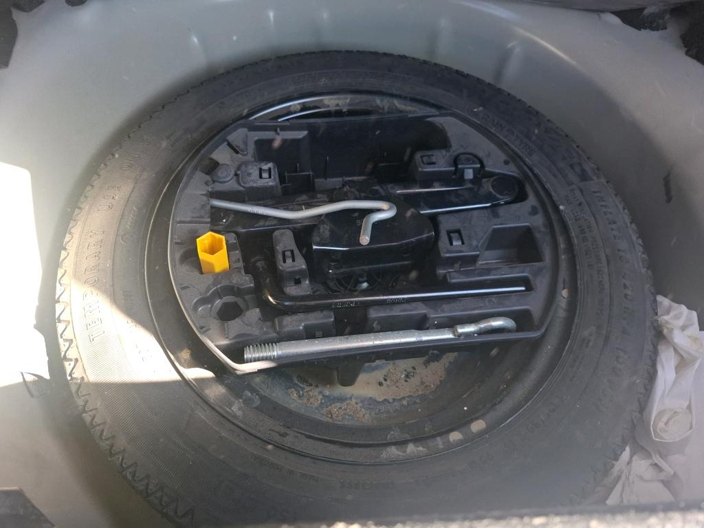 Peugeot 208 PURETECH 100 S&S EAT8 ACTIVE BUSINESS R 2021