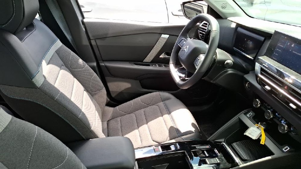 Foto Citroën C4 X 14