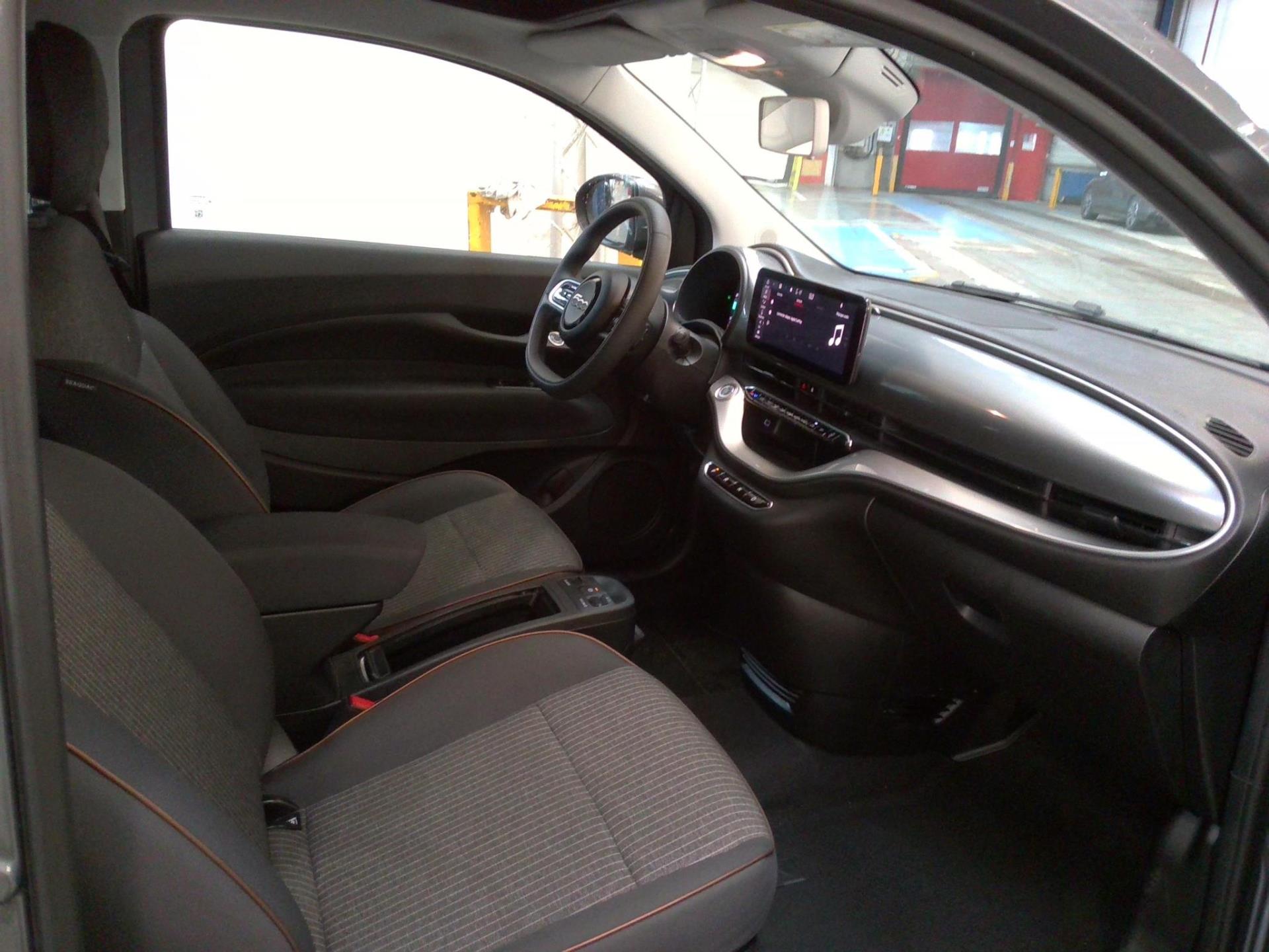 FIAT 500C e 118 ch Icône 2022