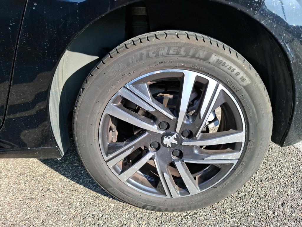 Peugeot 208 PureTech 100 S&S EAT8 Allure 2023