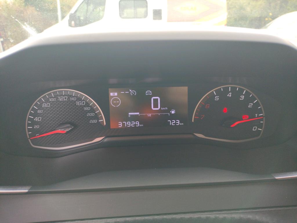 Peugeot 208 PURETECH 75 S&S BVM5 PREMIUM 2022