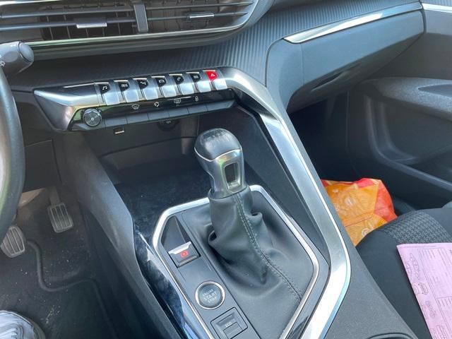 Foto Peugeot 5008 7