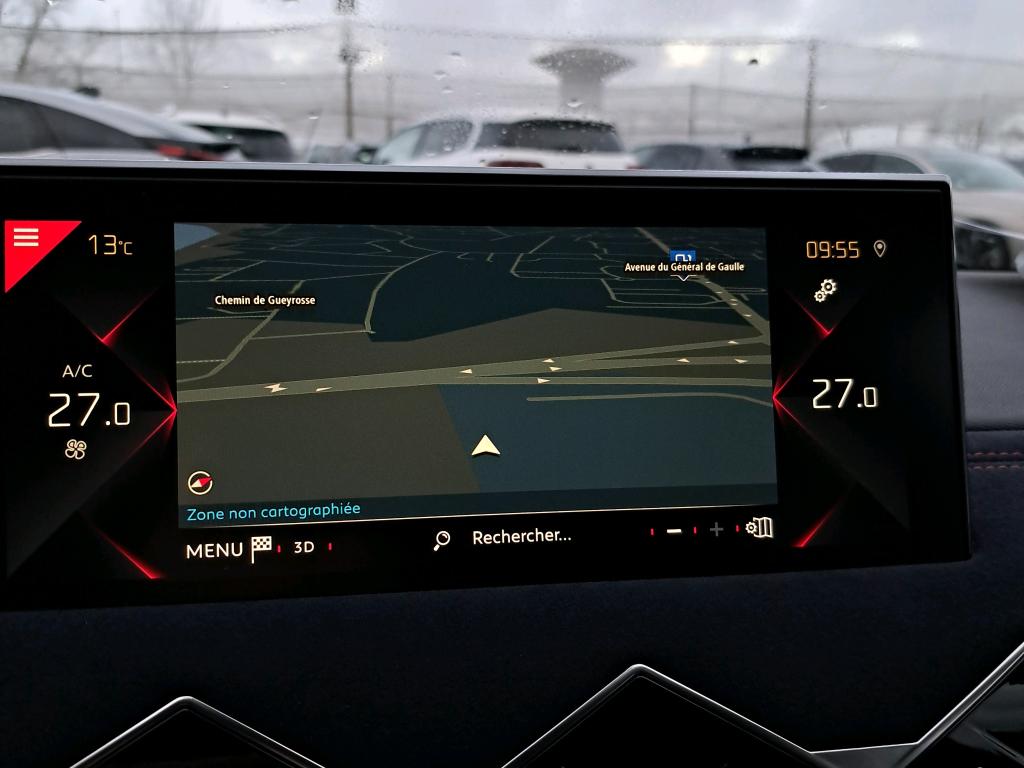 DS DS3 Crossback BlueHDi 130 EAT8 Ines de la Fressange Paris 2021
