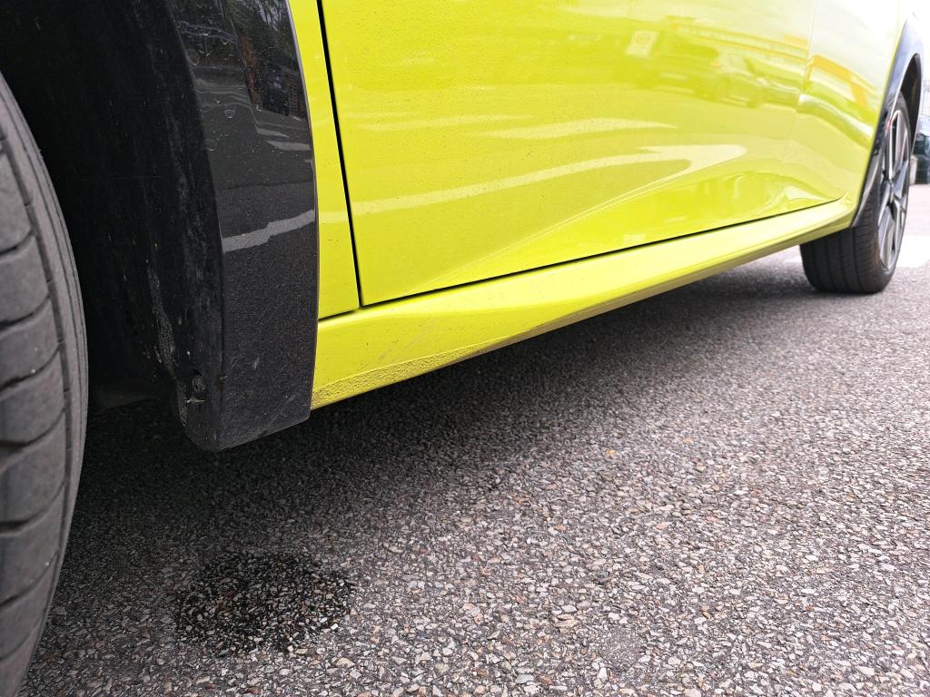 Peugeot 208 Hybrid 110 e-DCS6 GT 2025