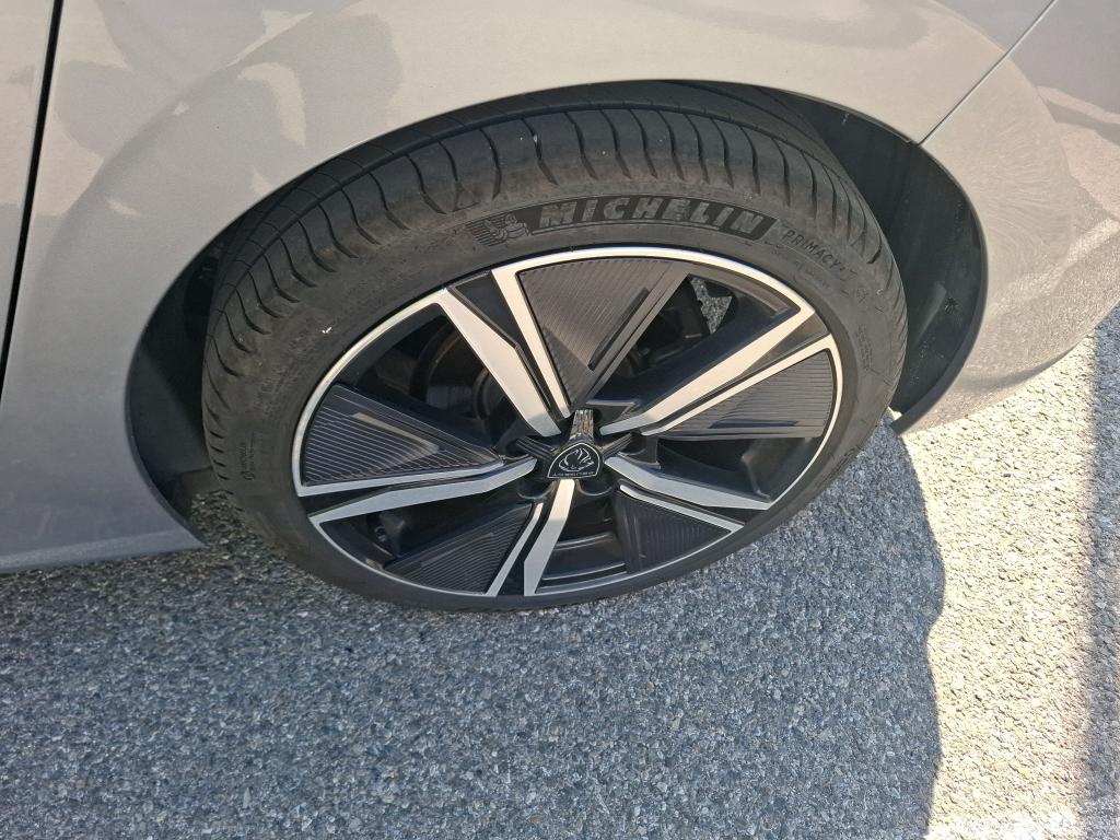 Peugeot 308 BlueHDi 130ch S&S EAT8 GT 2022