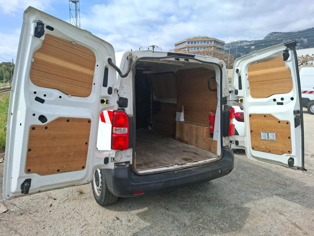 Peugeot EXPERT FGN TOLE STANDARD 2.0  BLUEHDI 120 S&S BVM6 PREMIUM 2018