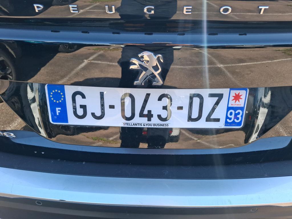 Peugeot 2008 II 