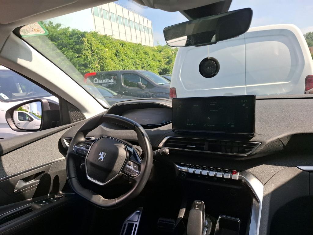 Peugeot 3008 Hybrid 225 e-EAT8 Roadtrip 2021