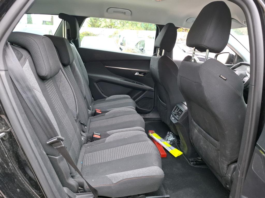 Peugeot 5008 BlueHDi 130ch S&S EAT8 Active Pack 2022
