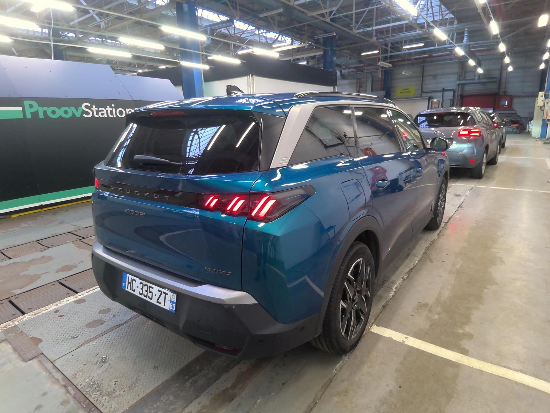 Peugeot 5008 Hybrid 145 ch e-DCS6 Allure 2025