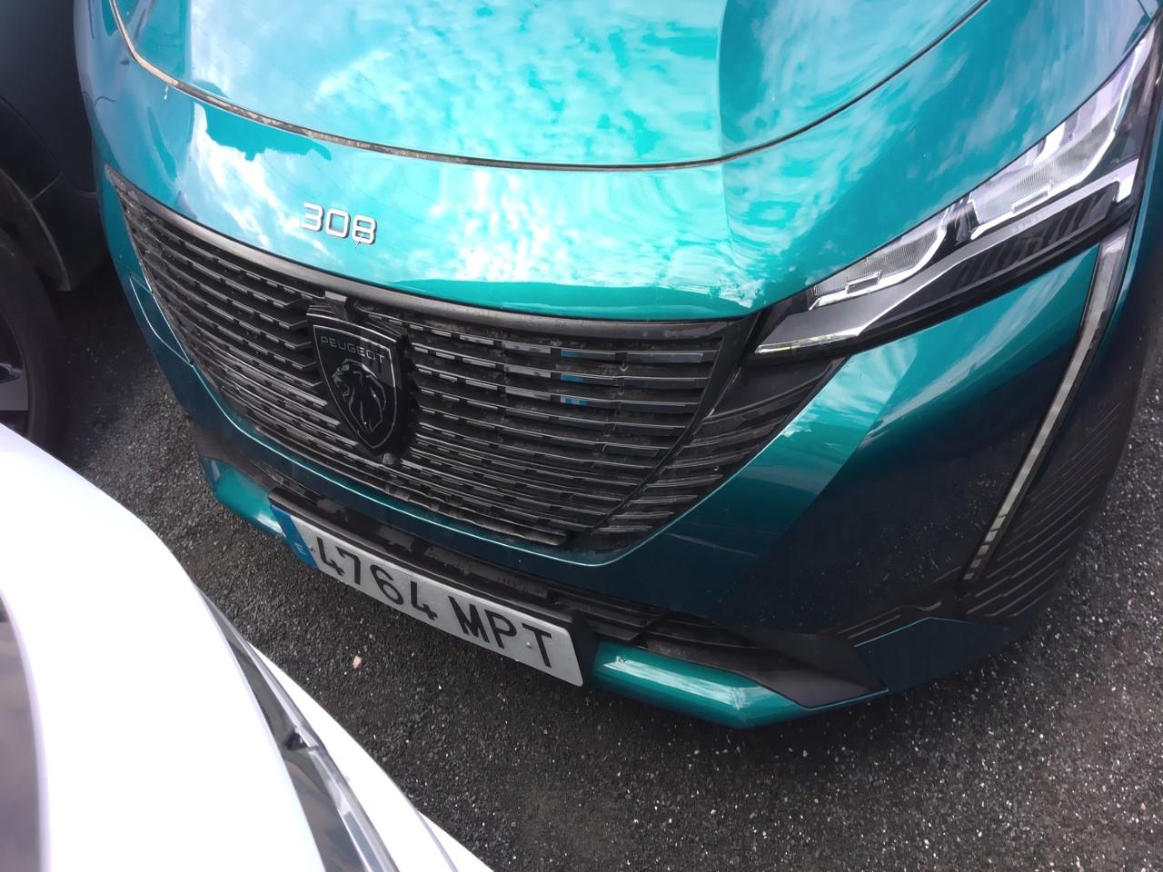 Peugeot 308 308 5p Allure Gasolina 130 S&S 6 Vel. MAN