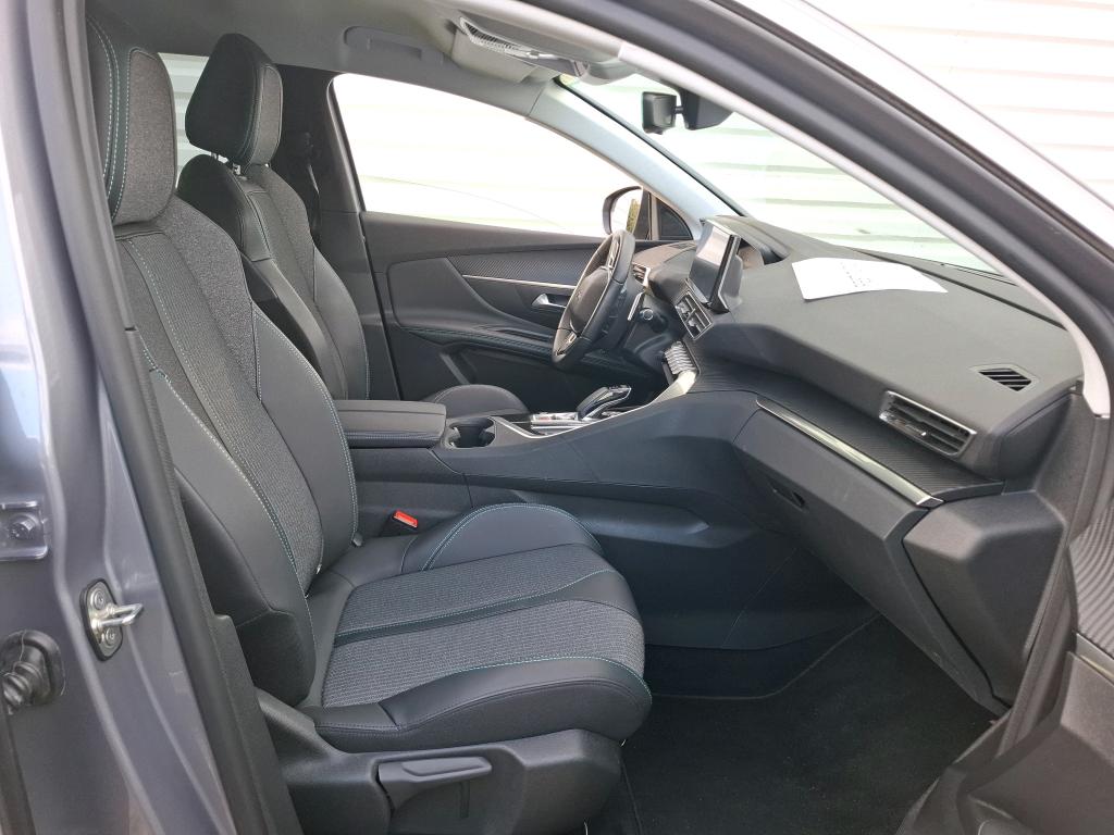 Peugeot 3008 Hybrid 225 e-EAT8 Allure 2022