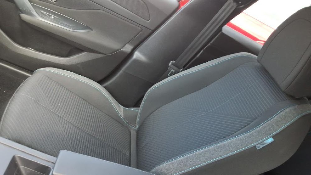 Foto Peugeot 308 8