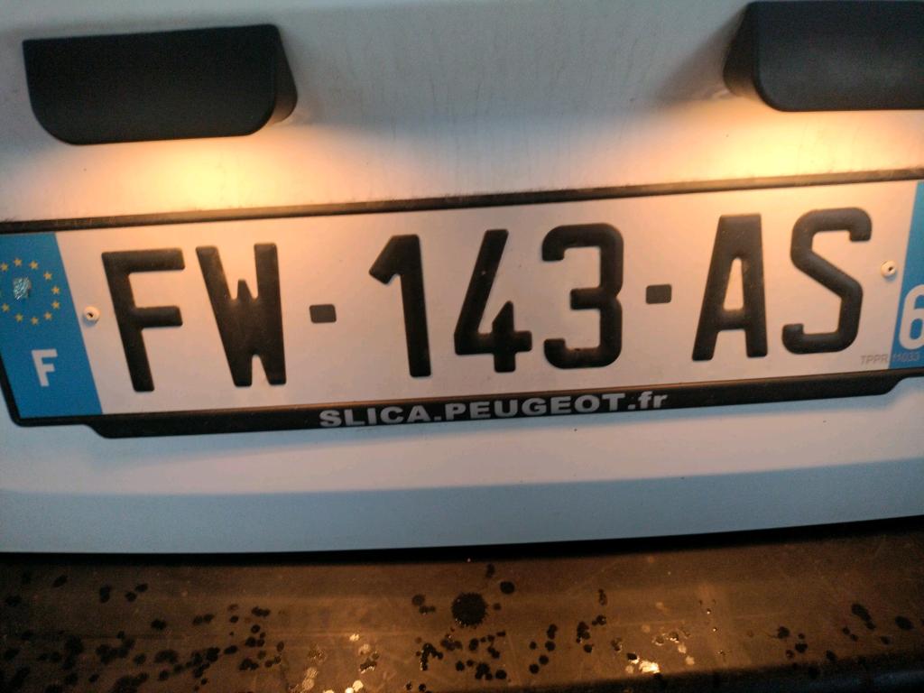 Peugeot PARTNER FOURGON STANDARD 650 KG BLUEHDI 100 S&S BVM5 ASPHALT 2020