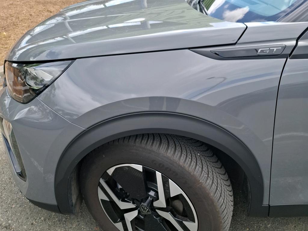 Peugeot 2008 Hybrid 145 e-DCS6 GT 2025