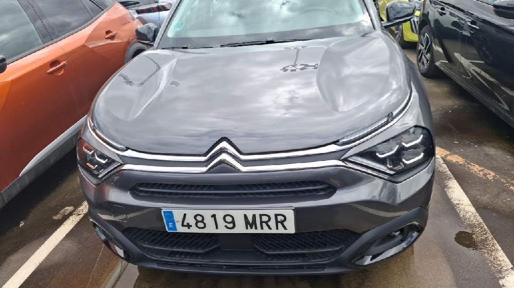 Citroën C4 C4 PureTech 130 S&S 6v PLUS (solo stock)
