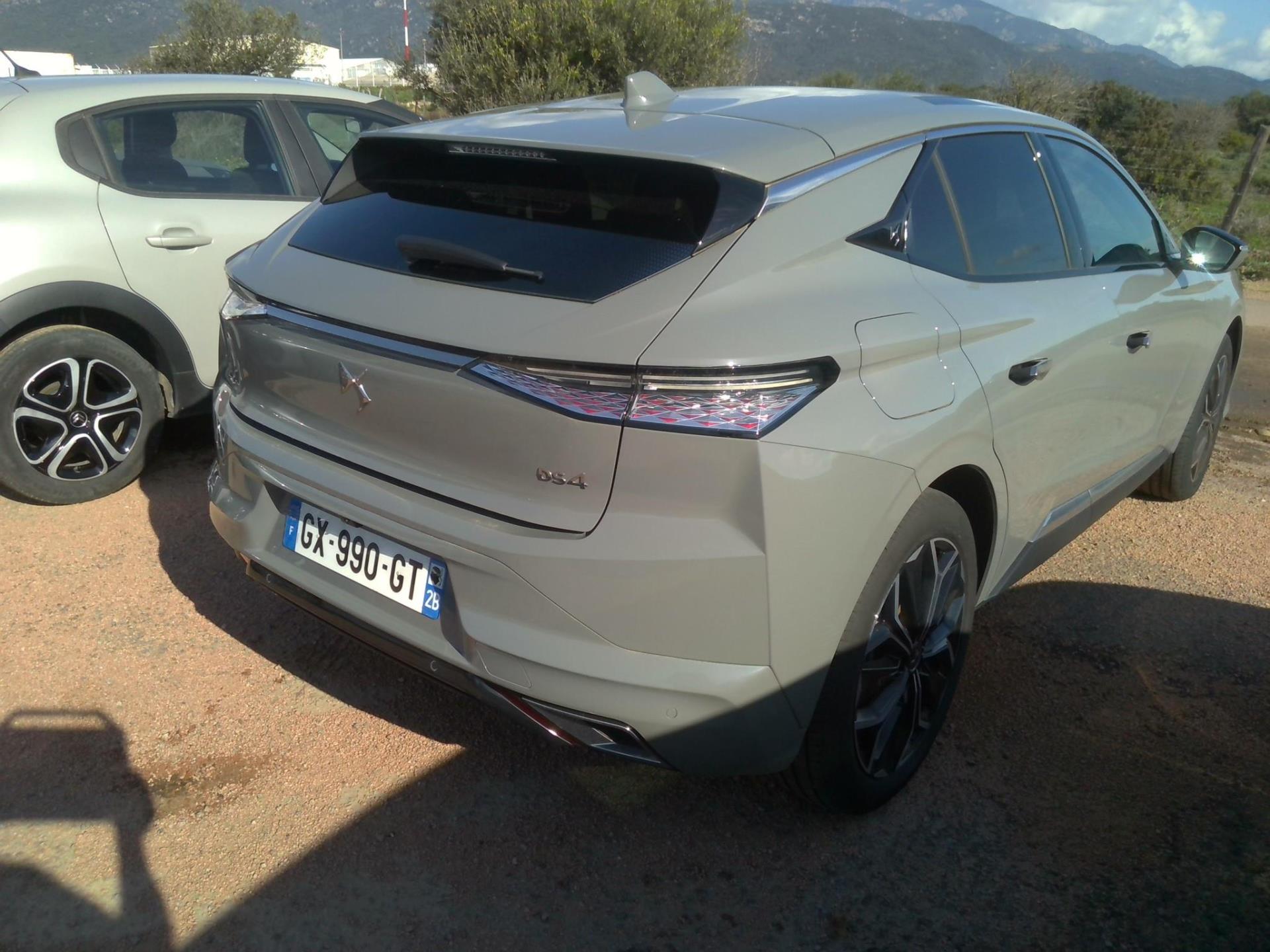 DS DS 4 BlueHDi 130 EAT8 Opera 2024