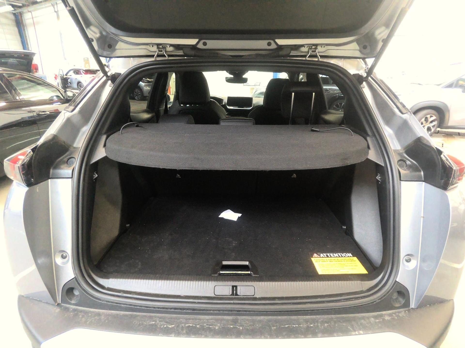 Peugeot 2008 Electrique 136 ch GT 2022