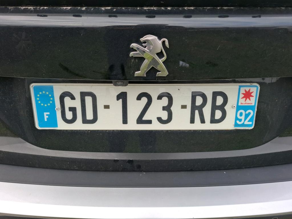 Peugeot 2008 BlueHDi 110 S&S BVM6 Active Pack 2021