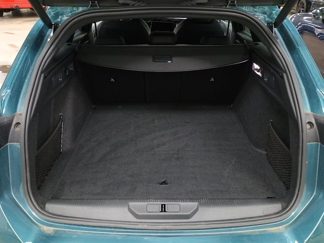 Peugeot 308 III
