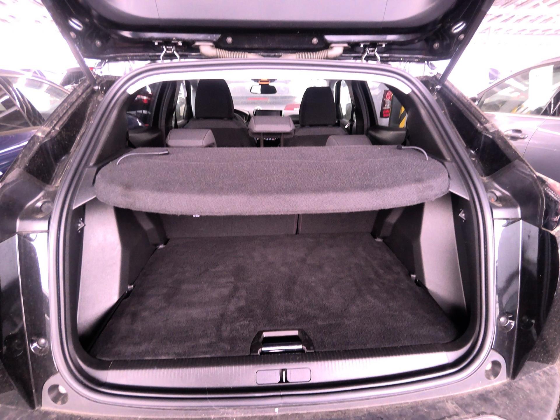 Peugeot 2008 PureTech 130 S&S EAT8 Style 2021