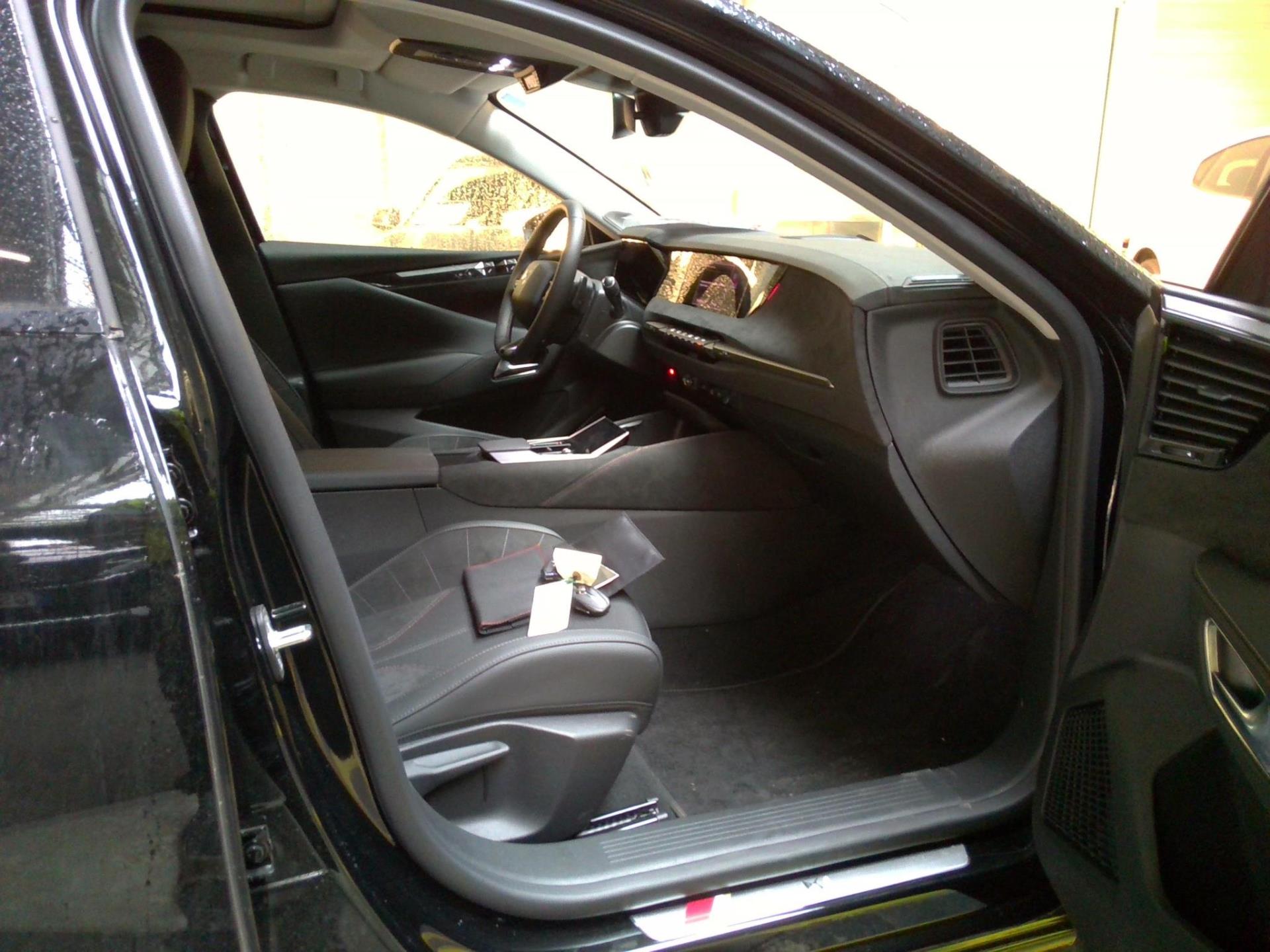 DS DS 4 PureTech 130 EAT8 Performance Line 2024