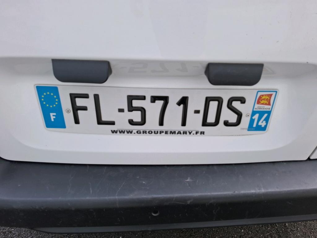 Peugeot PARTNER FOURGON LONG 950 KG BLUEHDI 100 S&S BVM5 PREMIUM 2019