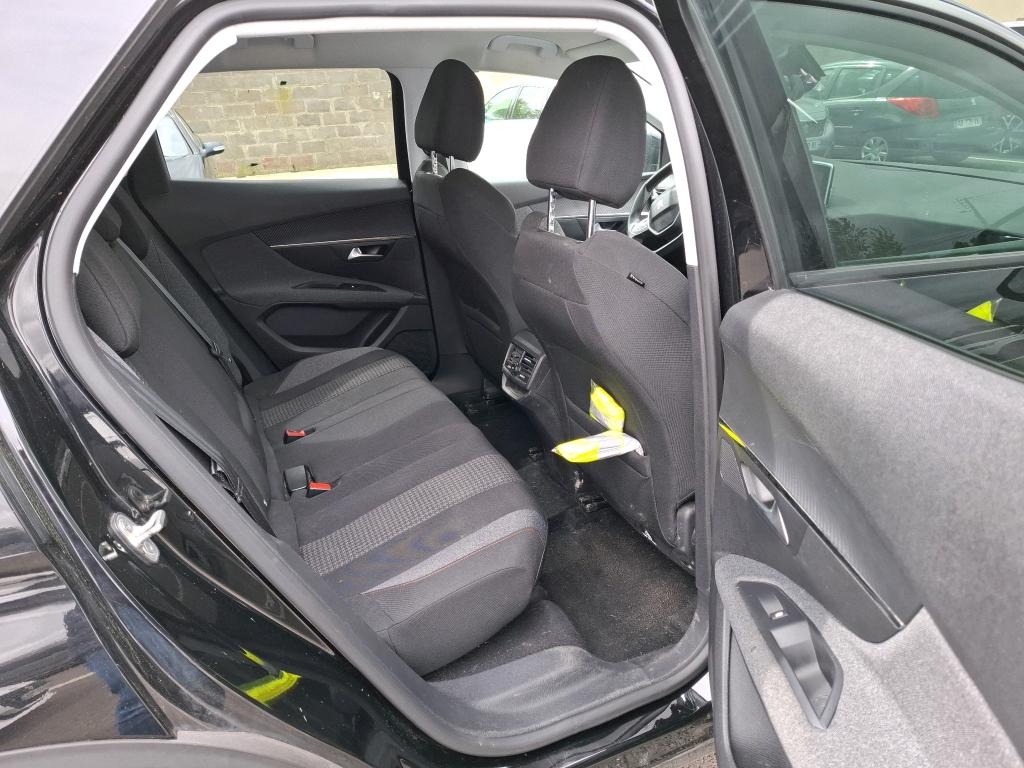 Peugeot 3008 Puretech 130ch S&S EAT8 Active Business 2020