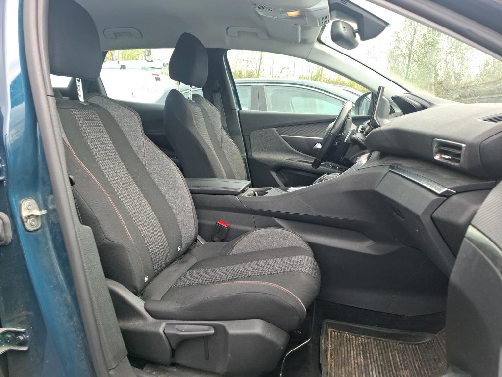 Peugeot 3008 BlueHDi 130ch S&S EAT8 Active Pack 2022