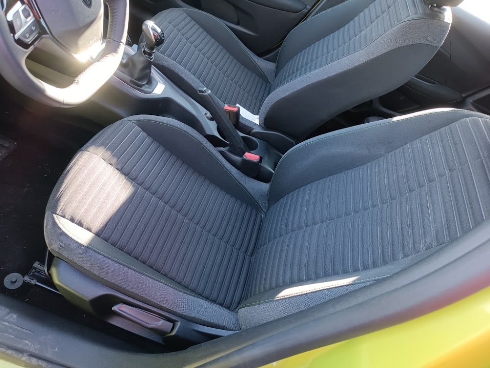 Foto Peugeot 208 5