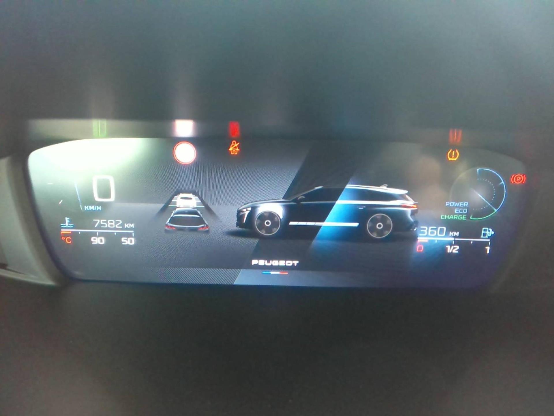Peugeot 308 SW Hybrid 136 e-DCS6 Allure 2025